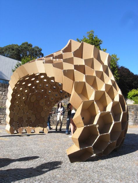 Constructive Geometry Pavilion | University of Porto College of Architecture Bee Hive Architecture, Bees Activities, Hexagonal Structure, Dome Structure, Cardboard Design, Pavilion Architecture, Pavilion Design, Cardboard Sculpture, Parametric Architecture