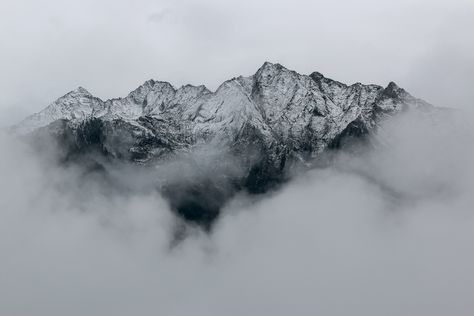 Background Snow, Snow Wallpaper, Mountain Mural, Foggy Mountains, Cloud Canvas, Mountain Wallpaper, Cloud Art, Snow Mountain, Snowy Mountains