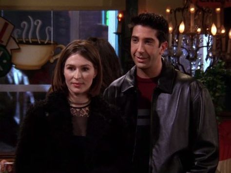 Ross And Emily, Fake Party, Jessica Hecht, Emily Ross, Ross Friends, Bruce Johnston, Friends 1994, Fictional Couples, Friends Scenes