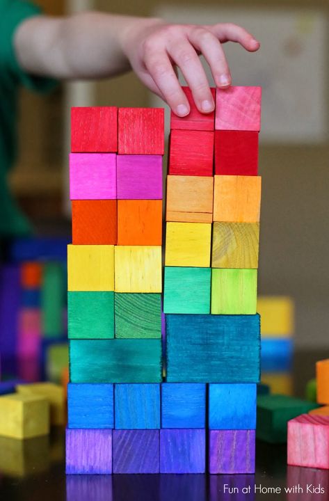 DIY Dyed Rainbow "Grimm" Style Wooden Blocks Homemade Christmas Presents, Homemade Birthday Gifts, Diy Gifts To Make, Rainbow Blocks, Diy Dye, Diy Christmas Presents, Sensory Crafts, Diy Blocks, Creative Diy Gifts