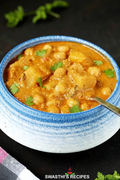 Aloo Chana (Kurma Style Chickpea Potato Curry) - Swasthi's Recipes Chickpea Potato Curry, Aloo Chana, Veg Kurma Recipe, Indian Vegetable Curry, Chickpea Potato, Bhindi Masala Recipe, Chickpea And Potato Curry, Rice Pulao, Chana Recipe