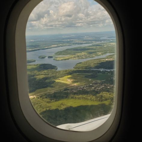 Green Airplane Aesthetic, Airplane Vision Board, Rose Group, Airport Vibes, Green Vibe, Scholarship Application, Airplane Window View, Plane Window, Green Windows