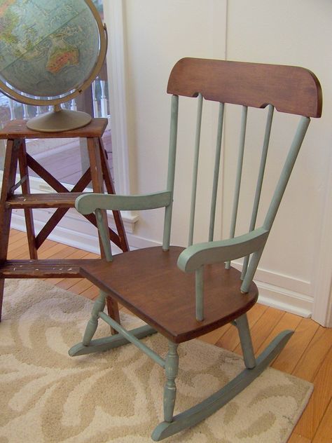 Child Rocking Chair, Comfy Rocking Chair, Rocking Chair Makeover, Painted Rocking Chairs, Diy Rocking Chair, Upcycle Chair, Vintage Rocking Chair, Chic Living Room Decor, Kids Rocking Chair