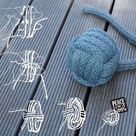 Diy Jouet Pour Chat, Katt Grejer, Chat Diy, Homemade Cat Toys, Diy Pet Toys, Spool Knitting, Diy Cat Toys, French Knitting, Interactive Cat Toys