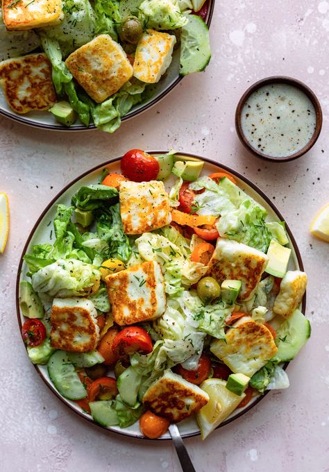 Salad Chopped, Fried Halloumi, Halloumi Cheese, Butter Lettuce, Antipasto Salad, Berry Salad, Salad Toppings, Greek Salad, Easy Delicious