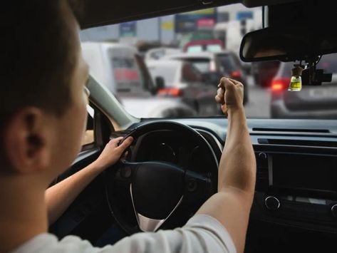 Just How Angry Are Rhode Island Drivers? New Report Ranks Road Rage | Newport, RI Patch Distracted Driving Awareness, Texting While Driving, Employee Safety, Distracted Driving, Uber Ride, Employee Wellness, Occupational Health, Traffic Safety, Road Rage