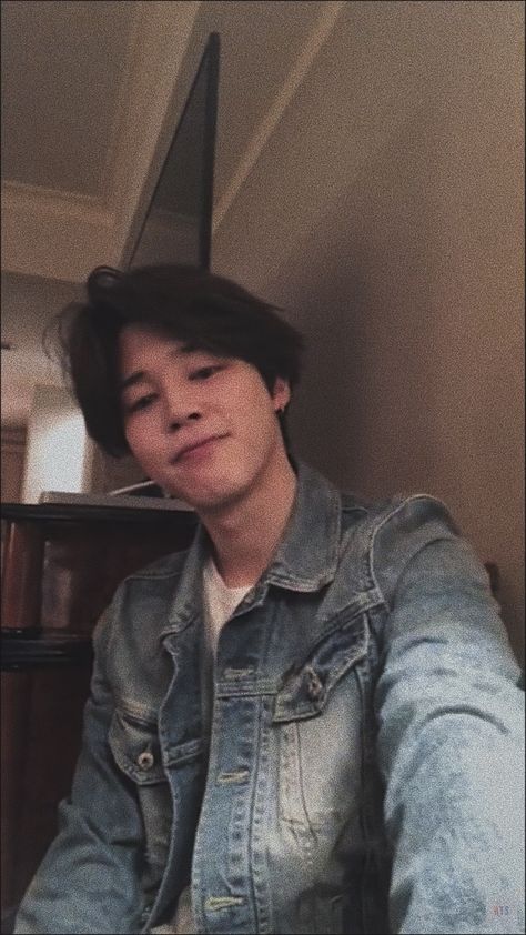 Jimin Boyfriend Material, Images Of Bts, White Hair Anime Guy, Jimin Boyfriend, Lip Wallpaper, Jimin Pictures, Park Jimin Bts Wallpaper, Park Jimin Cute, Park Jimin Bts