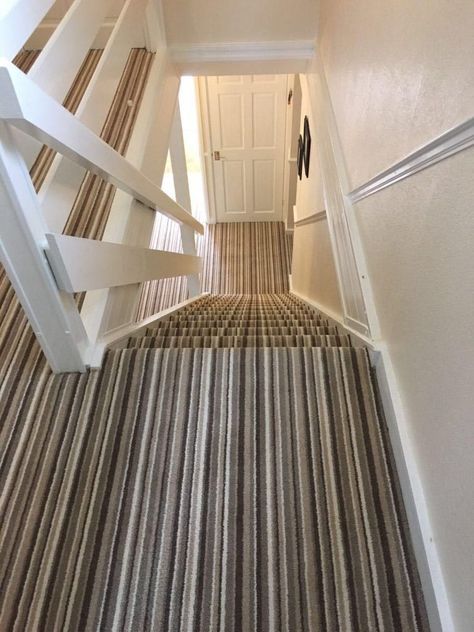 Spectacular striped carpet on stairs fitted in Plumpton. Aesthetic Kitchen Design, Best Carpet For Stairs, Striped Hallway, Carpet On Stairs, Clocks Aesthetic, Stairs Landing Carpet, Stairway Carpet, Blue Walls Living Room, Decor Kitchen Ideas