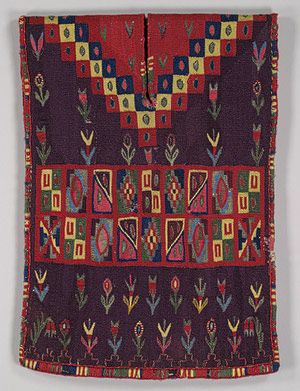 Andean Textiles | Thematic Essay | Heilbrunn Timeline of Art History | The Metropolitan Museum of Art Inca Textiles, South American Textiles, Peru Culture, Peruvian Art, Peruvian Textiles, Inca Empire, Medieval Tapestry, Global Textiles, Andes Mountains