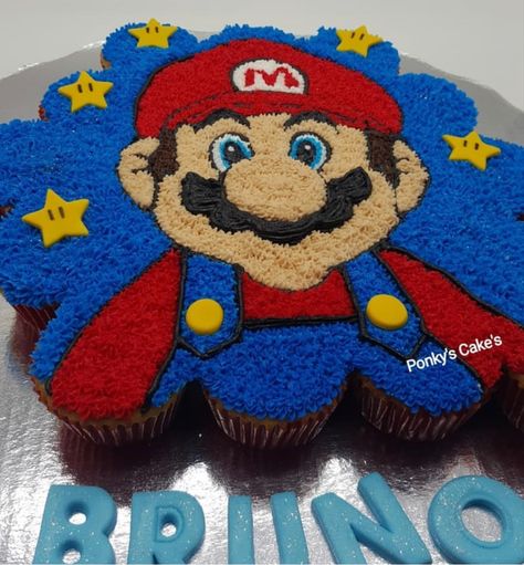 Mario Bros Cupcake Cake, Mario Pull Apart Cupcake Cake, Super Mario Cupcake Ideas, Super Mario Pull Apart Cupcake Cake, Super Mario Birthday Cupcakes, Mario Pull Apart Cupcakes, Super Mario Cupcake Cake, Mario Cupcake Cake, Cupcakes Mario Bros