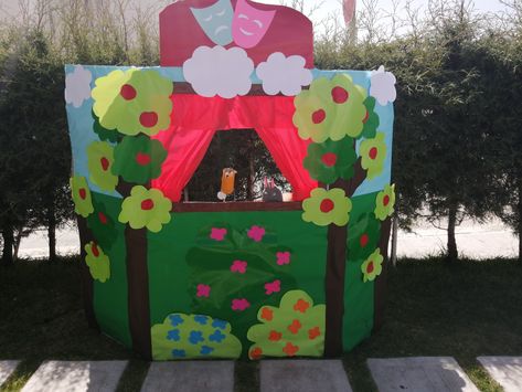 Teatro, cuento de animalitos hecho con cartón. Homemade Bird Houses, Bird Houses, Toy Chest, Storage Chest, Toys, Quick Saves