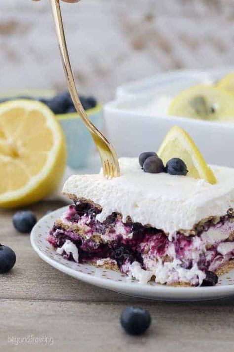 Lemon Blueberry Icebox Cake, Blueberry Icebox Cake, Cake Lemon Blueberry, Cheesecake Icebox Cake, Blueberry Lemon Cheesecake, Beyond Frosting, Icebox Cakes, Napoleon Cake, Lemon Cream Pies