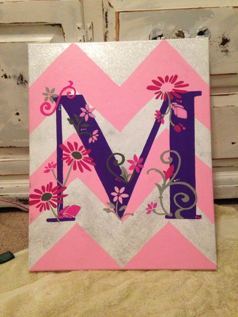 Letter M painting Letter Painting On Canvas, Letter Canvas Painting, Paint Letters On Canvas, Initial Paintings On Canvas, Letter H Painting Ideas, Letter M Painting Ideas, Canvas Background Ideas, Painted Letters Diy, Letter Canvas Painting Initials