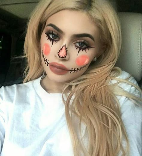 Scarecrow Halloween Makeup, Makeup Clown, Halloween Makeup Clown, Scarecrow Makeup, Halloween Make-up Looks, Halloweenský Makeup, Holloween Makeup, Jenner Makeup, Cute Halloween Makeup