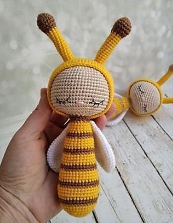 Amigurumi Bee Rattle Free Crochet Pattern Free Crochet Rattle Pattern, Amigurumi Rattle Free Pattern, Crochet Rattle Free Pattern, Crochet Baby Rattle Free Pattern, Crochet Baby Toys Free Pattern, Crochet Bee Pattern Free, Bee Knitting, Amigurumi Santa Claus, Bee Crochet Pattern