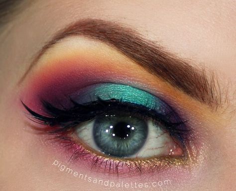 Couldn't be "everyday make-up" but it sure is cool!!! Falsies Tutorial, Hatter Makeup, Mad Hatter Makeup, Rainbow Eye Makeup, Makeup Pigments, Sugarpill Cosmetics, Rainbow Makeup, Costume Makeup, Nails Inspo