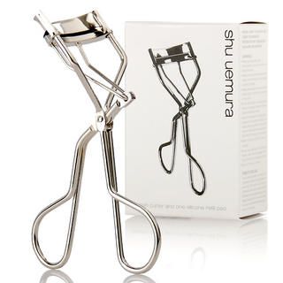 tips on making your eye makeup last longer Shu Uemura Eyelash Curler, Best Eyelash Curler, Eyelash Curlers, Lash Curler, Shu Uemura, Beautiful Curls, Eyelash Curler, Perfect Curls, Eye Shapes