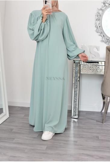 Long Straight Dress, Mode Niqab, Modest Fashion Muslim, Woman Long Dress, Abaya Fashion Dubai, Hijab Fashion Summer, Hijabista Fashion, Black Long Dress, Niqab Fashion