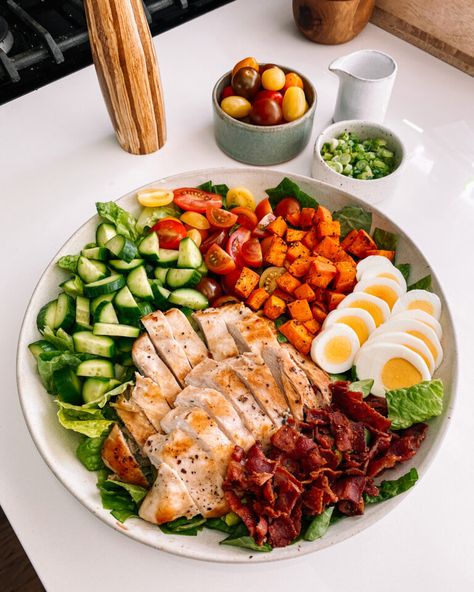 RGE Cobb Salad - Rachael's Good Eats Romaine Salad, Persian Cucumber, Citrus Chicken, Organic Chicken, Chia Pudding, Healthy Salads, Salad Bowls, Cherry Tomatoes, Cobb Salad