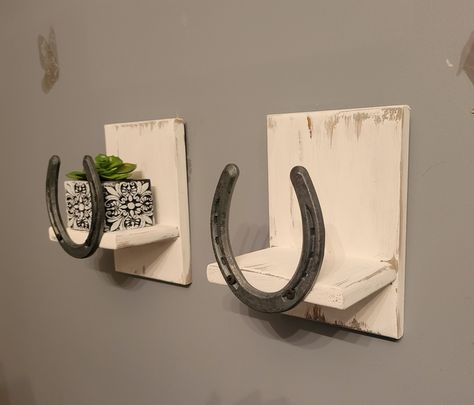 Rustic Bath shelf, horseshoe decor, shelf, horseshoe shelf, Rustic Home Decor, western decor, wood shelf, Farmhouse decor, bathroom decor Diy Horseshoe Decor, Small Hallway Entrance, Horseshoe Hanger, Horseshoe Shelf, Horse Shoe Decor, Farmhouse Decor Bathroom, Home Decor Western, Country Western Decor, Deep Shelf