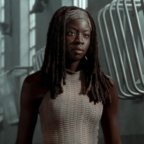 Daryl Dixon Fanfiction, Michonne Grimes, Twd Funny, American Tv Show, My Purpose, Daryl Dixon, Norman Reedus, Game Show, Girls Makeup