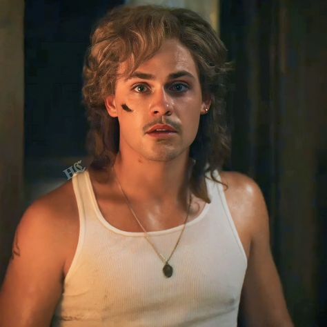 Akali League Of Legends, Billy Hargrove, Dacre Montgomery, Billy Boy, Stranger Things Characters, Stranger Things Funny, Stranger Things Netflix, Hottest Guy Ever, Fav Celebs