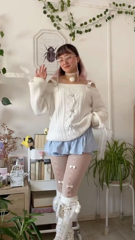 Pastel Outfits, Kawaii Outfit Ideas, Kawaii Outfit, Girly Clothes, Concert Fit, Alt Outfits, Cozy Winter Outfits, Kawaii Fashion Outfits, Future Outfit