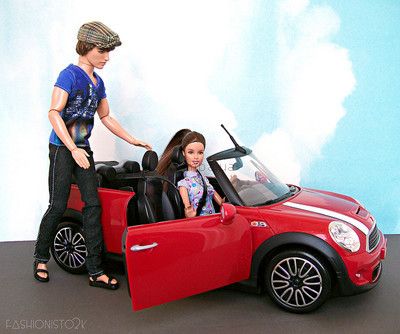 Common Barbie lets go PARTY!! #minicooper #barbie Mini Clubman, Mini Me, Mini Cooper, Caravan, Letting Go, Motor Car, Photo Sharing, Toy Car, Let It Be