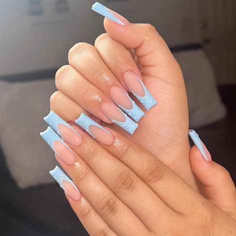 Light Blue Nails With White French Tips, French Tips Light Blue, Cute Light Blue French Tip Nails, Light Blue Nails Square, Blue French Tip With White Outline, Blue Nails Square, Baby Blue French Tips, Light Blue French Tip 1.5, Square French Nails