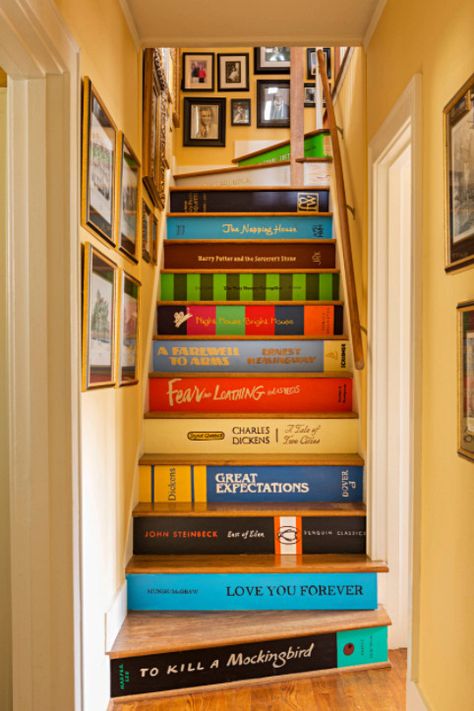 Book Staircase, Casa Rock, Book Stairs, Painted Staircases, Stair Case, Painted Stairs, Home Goods Decor, Design Del Prodotto, Cottage Design