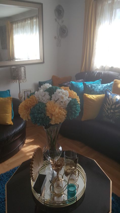 Teal White And Gold Living Room, Teal Grey And Gold Living Room, Teal Gold And Silver Living Room, Teal Gold Black Living Room, Teal Gold Brown Living Room, Jewel Living Room, Teal And Gold Living Room, Grey Walls Living Room, Apartment Vibes