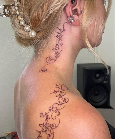 Back Tattoo Designs For Women, Back Tattoo Designs, Aesthetic Tattoo Ideas, Unique Tattoo Ideas, 20 Aesthetic, 4 Tattoo, Back Tattoo Women, Aesthetic Tattoo, Dope Tattoos