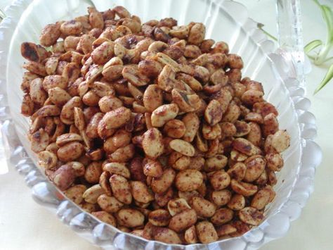 Baked Chili, Gameday Food, Tv Snack, Hanukkah Food, Shrimp Recipes Healthy, Peanut Recipes, Nut Recipes, Dinner Party Recipes, Oil Coconut