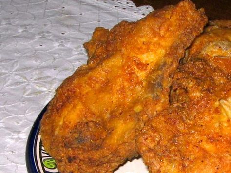 Hometown Buffet Fried Chicken (Copycat). Photo by Spice Guru Hometown Buffet, Buffet Recipes, Fried Chicken Seasoning, Mock Chicken, Chicken Seasoning Recipes, Recipe For One, Single Recipes, Poultry Seasoning, Flour Recipes