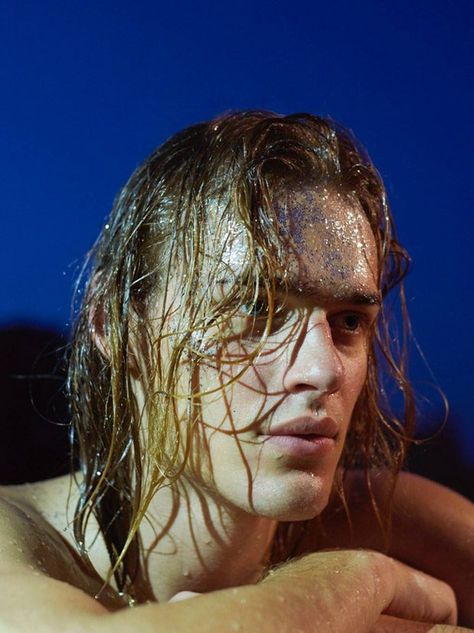 Ton Heukels for Rollacoaster Magazine by Jasper Abels Luke Eisner, Ton Heukels, Edward Wilding, Blonde Hair Boy, Alfred Stieglitz, Character Inspiration Male, Mermaid Aesthetic, Mens Editorial, Badass Style