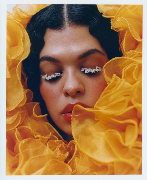 Felicity Ingram, Marina Williams, Chanel Hydra Beauty, Editorial Hair, Prop Stylist, Editorial Makeup, Shoot Inspiration, Portrait Inspiration, Fashion Editor