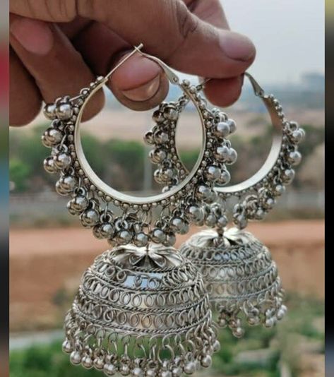 Jhumka Designs Silver, Jhumkey Aesthetic, Ear Rings Indian, Trendy Silver Jewelry, Silver Jhumkas, Desi Aesthetics, Oxidised Earrings, Indian Wedding Jewelry Sets, Emerald Ring Engagement Diamond