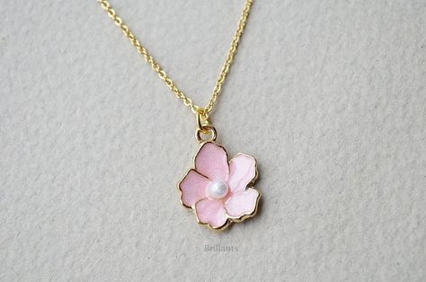 Cherry Blossom Necklace Sakura Necklace Pink Flower Wedding | Etsy Sakura Necklace, Pink Flower Wedding, Cherry Blossom Necklace, Blossom Bracelet, Flower Girl Necklace, Girl Necklace, Pearl Necklace Wedding, Pink Wedding Flowers, Flower Girl Gifts