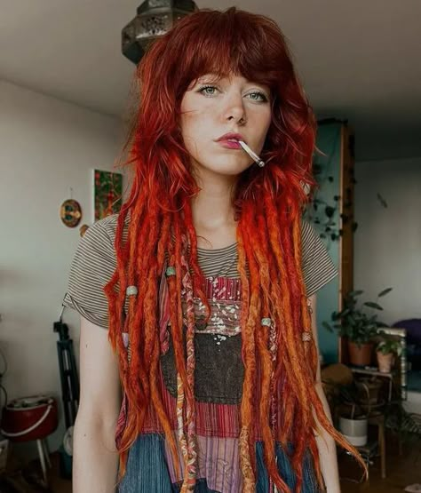 Red Hair Dreadlocks, Apocalypse Hairstyles, Half Dreaded Hair, Half Dreads, Red Dreadlocks, Red Dreads, Hippie Dreads, Partial Dreads, Half Shaved Hair