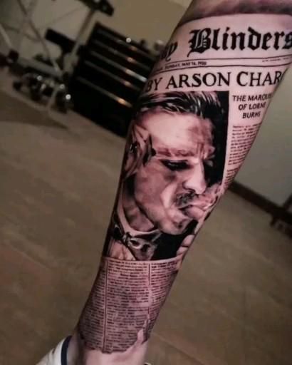 Black and Grey tattoo on leg [Vídeo] | Tatuagem na perna, Tatuagem peça de xadrez, Peaky blinders Bullet Tattoo, Gang Tattoos, Australian Tattoo, Tattoo On Leg, Old Man Portrait, Black And Grey Tattoo, Full Leg Tattoos, Tatoo Inspiration, Gangsta Tattoos