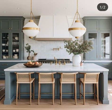 Blue Green Kitchen, Backsplash Trends, Blue Cabinets, Transitional Kitchen, Kitchen Trends, Kitchen Diner, Green Kitchen, Counter Tops, Kitchen Style