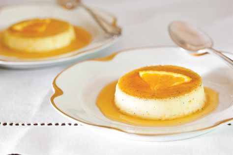 This brings beautiful citrus flavor into a traditional dessert Vanilla Flan, Afternoon Party, Bean Recipe, Afternoon Tea Recipes, Tea Time Food, Flan Recipe, Orange Citrus, Love Tea, Seasonal Recipes