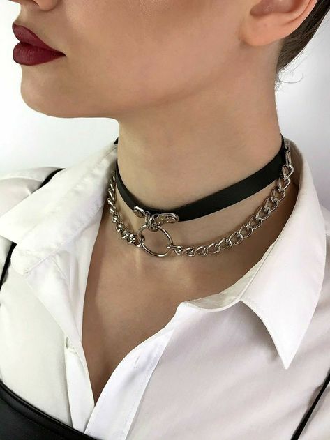 Ring Collar, Leather Choker Collars, O Ring Choker, Goth Choker, Ring Leather, Leather Choker Necklace, Collar Choker, Hollywood Fl, Ring Der O