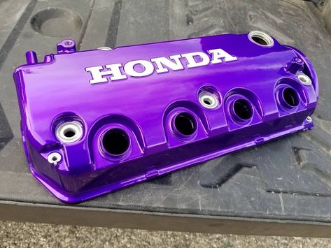 Honda Civic D16 HKS Candy Purple Powder Coated Valve Cover With Brushed Aluminum Lettering! This Awesome HKS Purple Valve Cover Is Sure To… Honda Civic Accessories, Honda Civic 1998, 1999 Honda Civic, Car Fashion, Turbo Intercooler, Purple Car, Purple Accessories, Cool Car Accessories, Pearl Paint