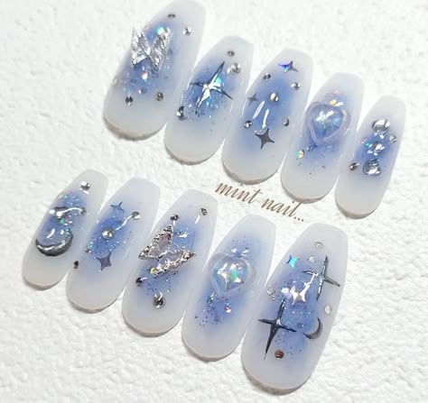 Black Trendy Nails, Fake Nails Designs, Korean Nail Art, Cute Simple Nails, Korean Nails, Pretty Gel Nails, Blue Nail Designs, Soft Nails, Blue Nail