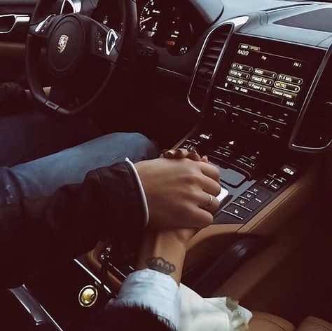 Driving with bae 😍 • @jasminednc Fitness Couples, Couple In Car, Driving Video, Goals Ideas, Islam Marriage, Couples Pictures, Love In Islam, Fit Couples, Prom Pictures