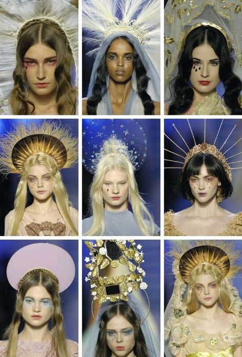 Met Gala Headgear, Astrology Costume, Religious Outfits, Virgin Mary Costume, Catholic Fashion, Mary Costume, Paul Gaultier, Jean Paul Gaultier, Jean Paul