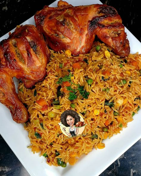 Rice And Grilled Chicken, Cameroonian Food, Nigeria Celebrities, Naija Food, Tasty Fried Rice, Nigerian Dishes, Recipes Aesthetic, Nigerian Foods, African Recipes Nigerian Food