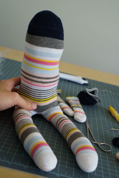 How to Make a Sock Bunny (and a cute fabric carrot!) — Pin, Cut, Sew Studio Sock Bunny Pattern Free, Easy Sock Animals Simple, Sock Rabbits No Sew, Sock Cat Pattern, Sock Bunny Diy How To Make, Sock Dolls Diy Easy, Diy Soft Toys, Sock Rabbit, Sock Monkeys Diy