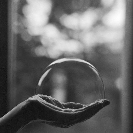 Sometimes you meet people beautiful on the outside but empty inside like soap bubbles. Feel so sorry for them.... Bubble Pictures, The Mind's Eye, Bubble Balloons, Blowing Bubbles, Soap Bubbles, Black And White Pictures, Beautiful Photography, Black And White Photography, Picture Perfect